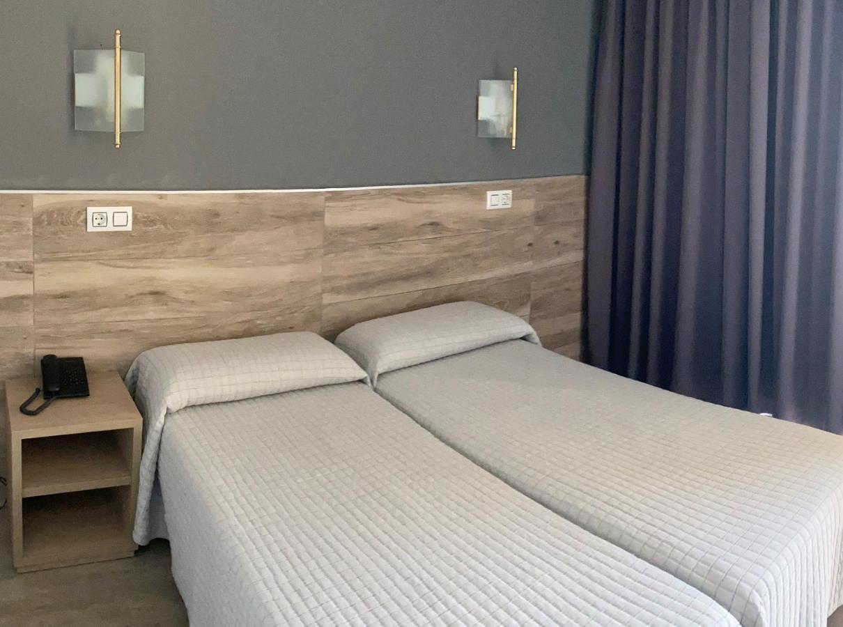 Hotel Reymar マルグラット・デ・マル エクステリア 写真