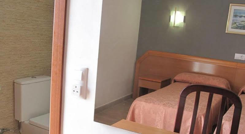 Hotel Reymar マルグラット・デ・マル エクステリア 写真